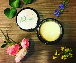 Gib das kokosöl, die kakaobutter und das bienenwachs in einen kleinen topf. 8 Rezepte Zum Thema Gesichtscreme Selber Machen Ein Bonusrezept Fur Bodylotion