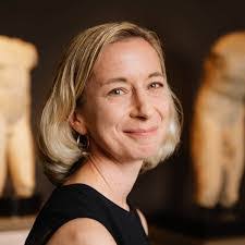 Jennifer Amadeo's Instagram, Twitter & Facebook