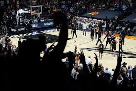 Two even teams open exciting series in the desert. 0rjql6e2nxo Om