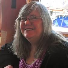 Ellen Hewitt (@hewittel)