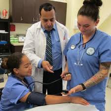 How much does a registered medical assistant make? 20 Amazing Reasons To Become A Medical Assistant Aims Education