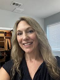 The kids did this to my chair! What do I do?? 😖😭.