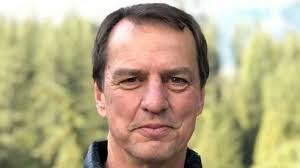 Mike Luck (@LuckyMikeLuck)