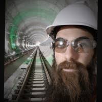 100+ profils pour “Petrelis”