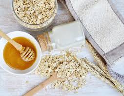 Here's a recipe for an oatmeal bath soak that your dry skin will love. 31 Homemade Oatmeal Bath Recipes You Can Diy Easily
