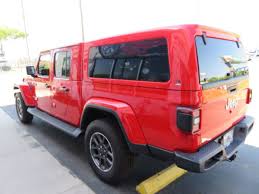 The gladiator opens a new world of jeep camper possibilities. Jeep Gladiator Leer 100xq With Hitch And Tint Topperking Topperking Providing All Of Tampa Bay With Quality Truck Accessories