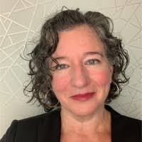 Danielle Logan's Instagram, Twitter & Facebook