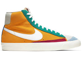 Nike Blazer Mid 77 Vintage Multi Color In 2020 Nike Blazer Vintage Nike Chic Sneakers