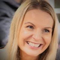 Alison Barr's Instagram, Twitter & Facebook