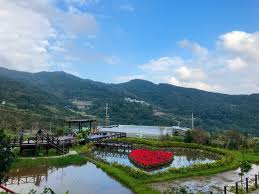 台北內湖美食餐廳推薦，台北內湖美食餐廳的最新食記、評價與網友經驗分享： 蔬菜日記 內湖三總門市, 幸和殿日式手作料理, 豐food．海陸百匯, kg dreamer garden café 袋鼠夢咖啡, 檀島茶餐廳 劍南店, garden kitchen 台北萬豪酒店, 北一家拉麵, 阿福號 三明治專門店, 韓國料理裴老師家常飯, ikea 宜家家居 內. å°åŒ—å…§æ¹– ç™½çŸ³æ¹– ä¸€æ—¥éŠ9å€‹å¿…åŽ»è¶…å¤¢å¹»æ™¯é»ž Ettodayæ—…éŠé›² Ettodayæ–°èžé›²