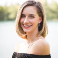 Grace Vogler's Instagram, Twitter & Facebook