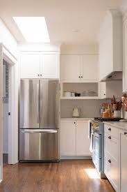 Here are step by step instructions, including a list of supplies and tools, to extend your cabinets to the ceiling! Kitchen Cabinet Soffit Space Ideas Apartment Therapy