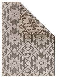 Als neuheit und ergänzung zum bestehenden und erfolgreichem b.b home passion konzept hat barbara becker in zusammenarbeit mit reinkemeier jetzt einen teppich für den innen und außenbereich entwickelt. B B Home Passion Teppiche Reinkemeier Rietberg Handel Logistik Ladenbau