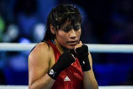 4 por 1 marcaron las tarjetas de los jueces en la arena kokugican de tokio, con esto falcón quedó eliminada de juegos olímpicos. Chilango Chilangosdelano Deportista Esmeralda Falcon