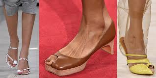 Maison margiela has collaborated with reebok for a sneaker that is sure to delight fashion lovers. Big Toe Shoes Are The Latest Footwear Trend And They Ll Haunt Your Nightmares