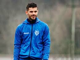 Current transfer rumours targeting fernando gago and his transfer history before joining velez sarsfield fc. Fernando Gago Named New Aldosivi Manager Mundo Albiceleste