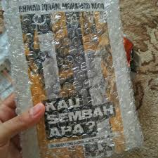 Muhyiddin sepatutnya naik menjadi pm pada 29 julai 2015 dan bukan 1 march 2020. T Shirt Lirik Lagu Mantera Beradu Malique M Nasir Men S Fashion Clothes Tops On Carousell