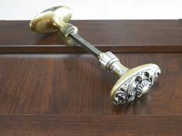 Ancienne Paire De Poignees De Porte De Chateau Francais En Etsy Poignee De Porte Poignee De Porte Interieure Interieur Ancien