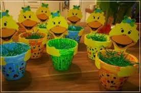 Bekleben sie es einfach mit osterlichen und frühlingshaften dekoelementen. Wir Suchen Noch Nach Ein Paar Sussen Ideen Wie Wir Dieses Jahr Ostern Mit Den Ki Basteln Fruhling Ostern Osternest Basteln Kindergarten Basteln Fruhling Kinder