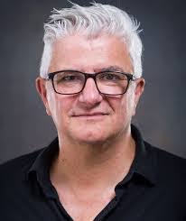 Dolly Hinds's Instagram, Twitter & Facebook