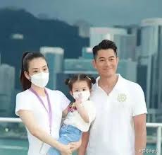 Hái zǎo ne, wǒ yào zài gēn dīng yún tántan. 6park Com å¤©çŽ‹å«‚æ–¹åª›æ™'å†™çœŸèŠ±çµ® çœ¼ç¥žå¦©åªšè‚©é¢ˆçº¿ä¼˜è¶Š ç½'å‹èµžéƒ­å¯ŒåŸŽå¥½çœ¼å…‰