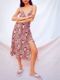 It's pretty easy to find loose linen dresses that feel very dark academia. 37 Cute Summer Dresses For 2021 Puff Sleeve Slip Cottagecore More Glamour