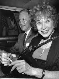 Here is a little instrumental i have been kicking around for some time, watching my daughters dance today reminded me of it, so i thought i might andrew peacock. Sfbcdjdczuwdom