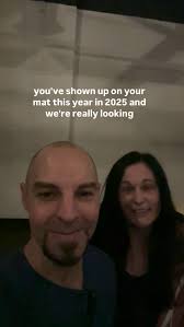 Practice #POSEitivity with Bridget Camp 🧘‍♀️ Bridge Pose: Setu Bandha  Alignment tips: ✨Start