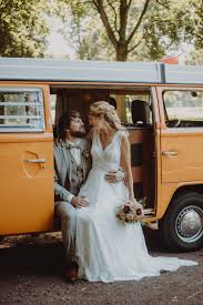 Hochzeitsbulli Hochzeitsfotograf Hochzeitskleid Spitze Braut Und Brautigam Bilder