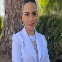 Mayra Roman's Instagram, Twitter & Facebook