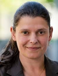 Agnes Becker's Instagram, Twitter & Facebook