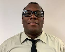 Andy Tavarez's Instagram, Twitter & Facebook