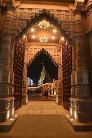 solo trip to kashi, is it safe ? : r ...