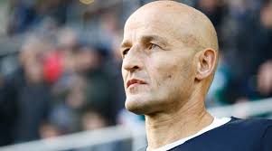 More players returned, with gylfi sigurdsson hitting the woodwork twice and bernard coming c. Ex Salzburg Trainer Zeidler Beim Fc Sion Freigestellt Sky Sport Austria