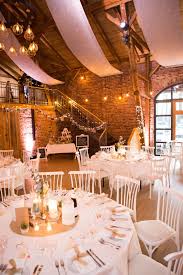 Hygge Wedding In 2020 Hochzeitslocation Meine Hochzeit Winterhochzeit