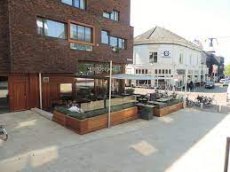 Find traveller reviews and candid photos of dining near ijssalon van der poel in enschede, overijssel province. Zonnezeil Van Der Poel Enschede Referenties Siemar Zonwering