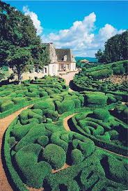 Les Jardins De Marqueyssac Topiary Garden Gardens Of The World Topiary