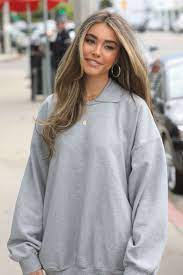 It appears there's been some work done on madison's lips. Madison Beer Outside Alen M Femme Coiffure Hair Salon 08 Gotceleb