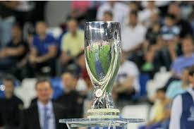 The 2007 uefa super cup was the 32nd uefa super cup, an annual football match between the winners of the previous season's uefa champions league and uefa cup competitions. Alle Uefa Super Cup Sieger In Der Ubersicht