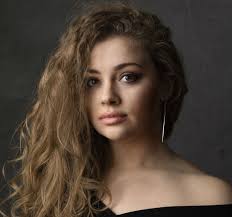 Carrie Hope Fletcher