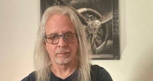 Scott Whitesell's Instagram, Twitter & Facebook