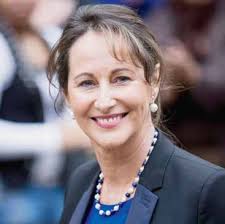 Sa dixième victoire de rang offre à Xamax la tête du classement