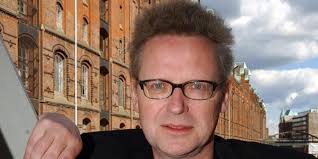 Theatermacher Michael Batz: "Erschossen in den Wäldern"