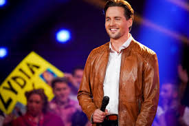 Nicht immer laufen prüfungen nach den eigenen vorstellungen ab oder du bist durch eine prüfung sogar durchgefallen. Dsds 2020 Am 14 3 2020 Wer Ist Ausgeschieden 1 Live Show Kandidaten Songs