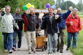 Father's day 2021 father's day is sunday, june 20th this year, and while we all know that dads can be hard to shop for, with some consideration, you are sure to find something to fit your parent. Mannertag Father S Day In Germany Wine Gourmet