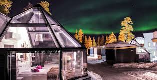 Diese einzigartige übernachtungsmöglichkeit bietet euch freie sicht auf finnlands atemberaubende natur, den sternenhimmel und nordlichter. Aurora Borealis Glas Iglu Aufenthalt Rovaniemi Bis Zu 70 Voyage Prive