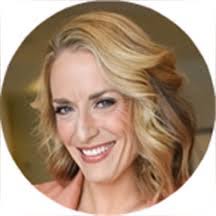 Shanna Wilder's Instagram, Twitter & Facebook