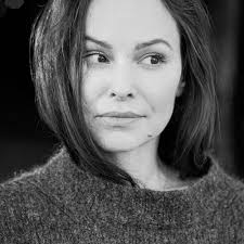 Nora Knott's Instagram, Twitter & Facebook