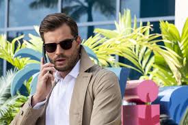 He is known for playing psychopathic characters. Bild Zu Jamie Dornan Barb And Star Go To Vista Del Mar Bild Jamie Dornan Filmstarts De