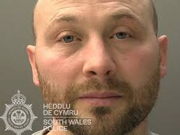 Crime boss busted as police uncover huge haul of guns, drugs, and cash